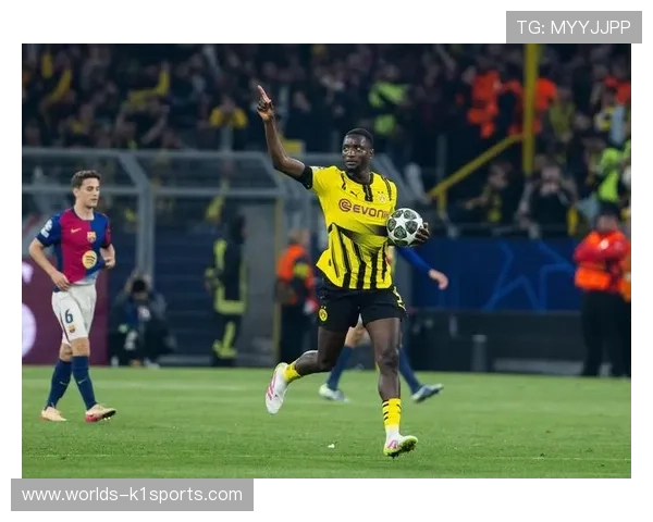 欧冠联赛阶段进球榜：哈兰德13球领跑，吉拉西11球紧随